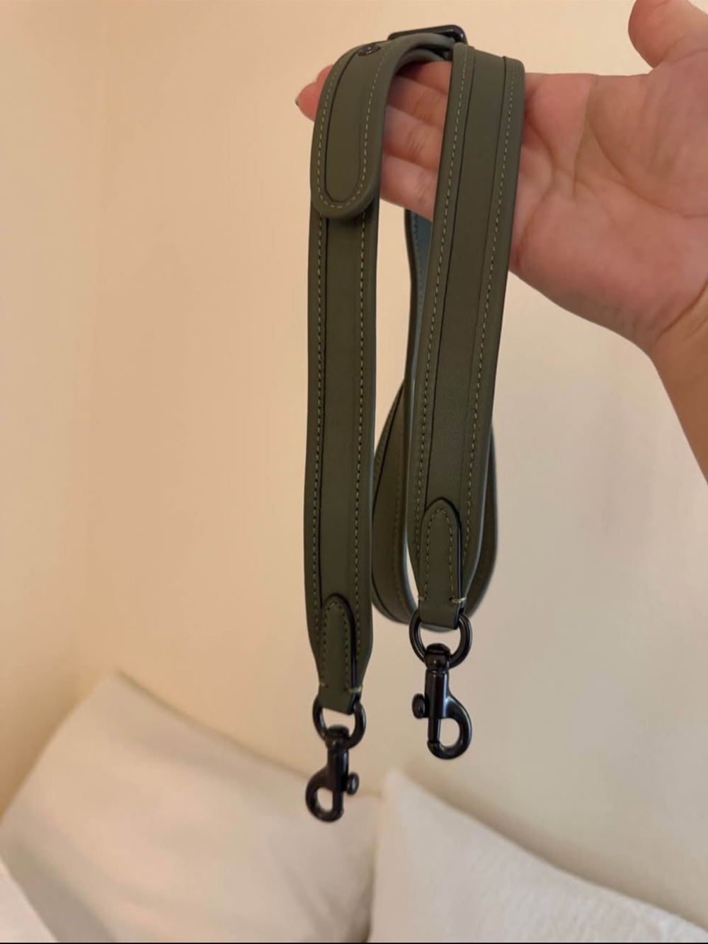 RARE Coach Soft Tabby green purse with snake detail - Picture 8 of 8